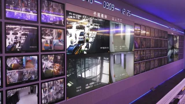 芳草地购物中心特色,芳草地购物中心介绍