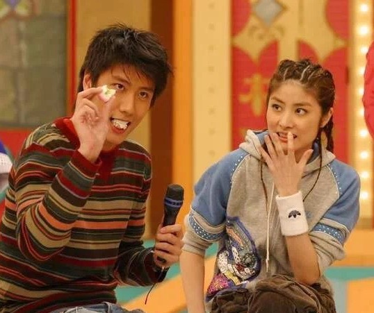 明星弟妹,范冰冰弟弟从头到脚全变了