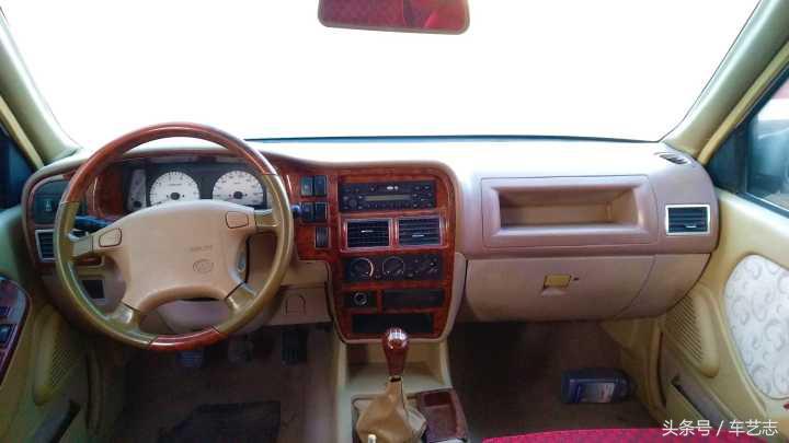 领克03后排能不能全平放倒睡觉 (国产suv可以放平睡觉的车)