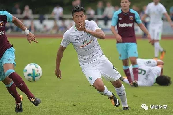 把孩子送出国真的好吗,在中国让孩子踢球有出路吗