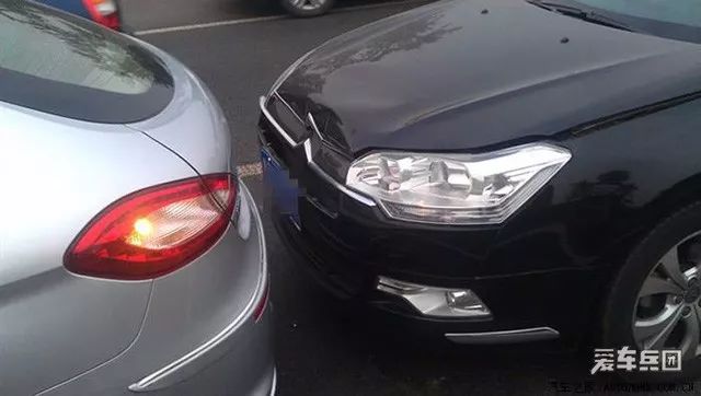 发生追尾怎么办,车祸防追尾注意事项及要点