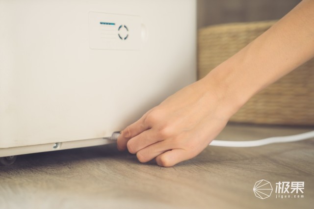 挑选空气净化器的指标,空气净化器上的数字代表什么