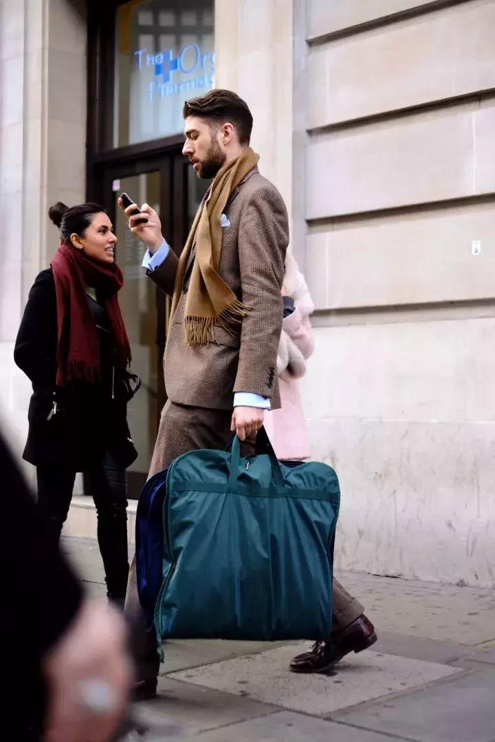 不管你看过多少关于「驼色」的内容，这篇一定是最实用的