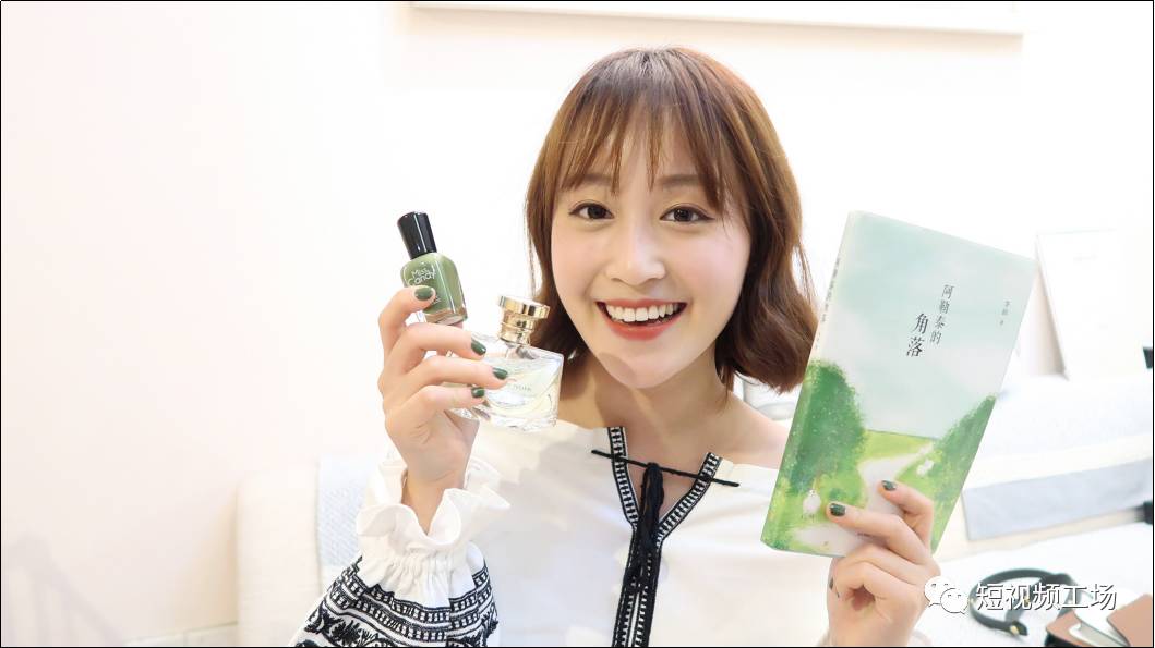 凭借“古妆”走红，获“最佳美妆短视频”，达人如何打造人格化IP