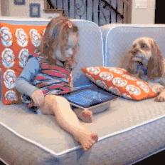 小鲜肉明星耍大牌被怒怼,当红小花因拍照张嘴被嘲