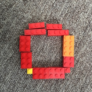 圣诞节乐高大颗粒搭建,如何用乐高拼出圣诞节的礼物盒