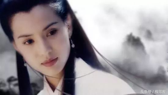 找寻那个曾经的她,回忆那个曾经的她