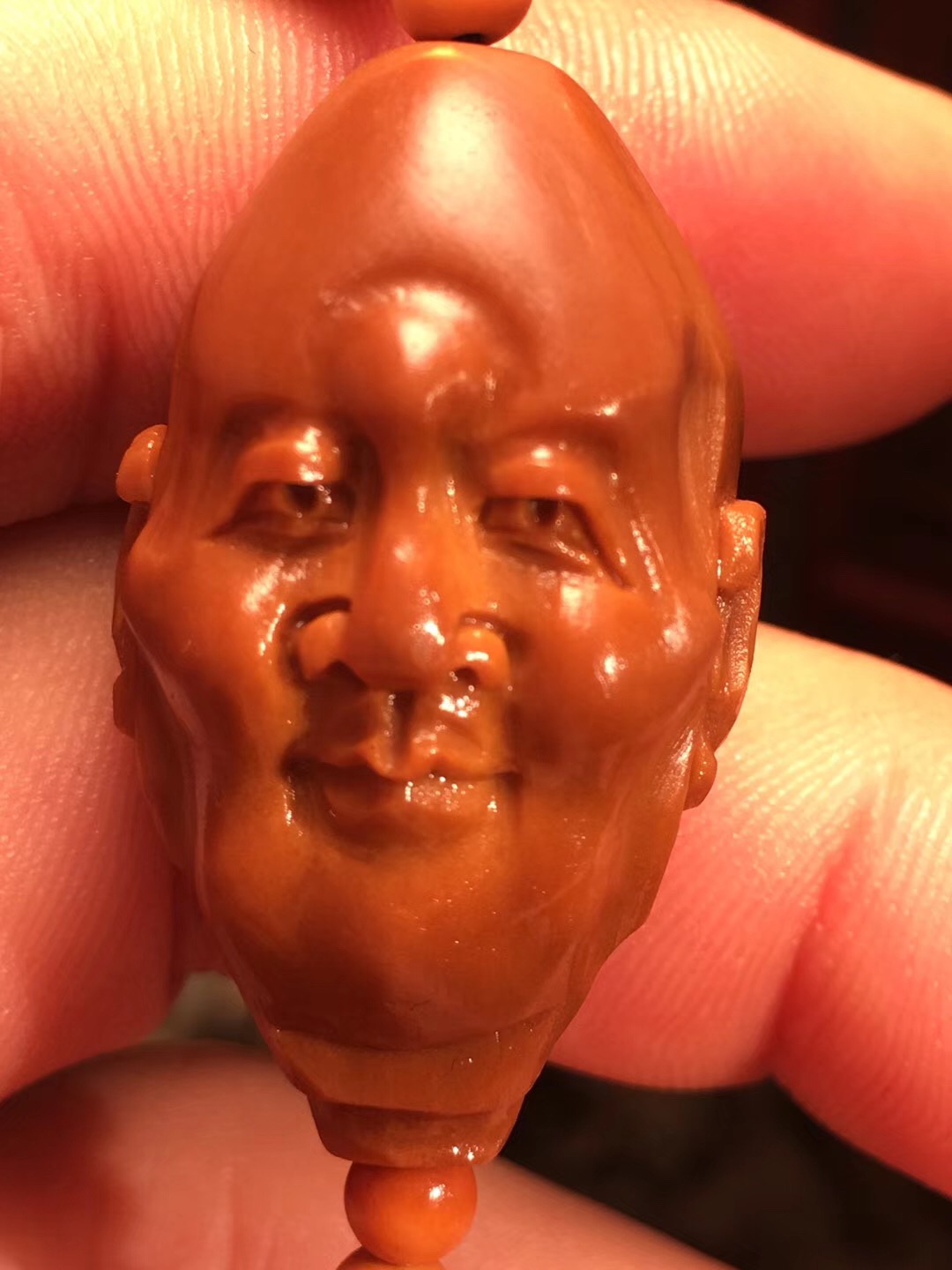 橄榄核里边都干了还容易开裂吗,橄榄核开裂用蛋清还是用502