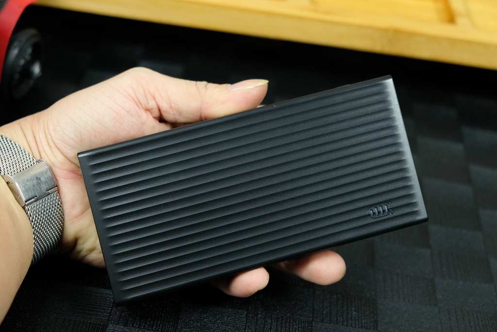 orico快充怎么使用,orico充电宝型