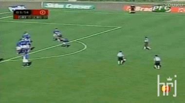 巅峰的小罗罗纳尔多梅西谁更厉害,罗纳尔多和梅西还有小罗