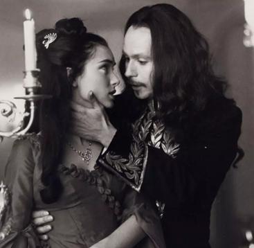 世界十大经典吸血鬼电影,几部经典吸血鬼电影