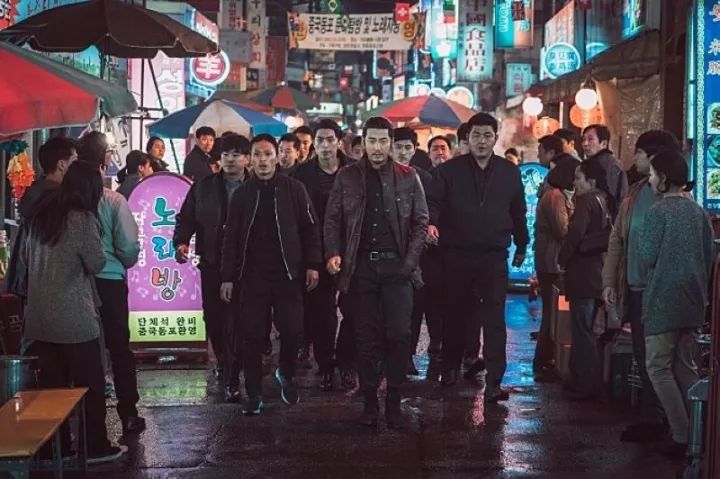最新精彩的韩国黑帮电影,2020最过瘾的韩国黑帮电视剧