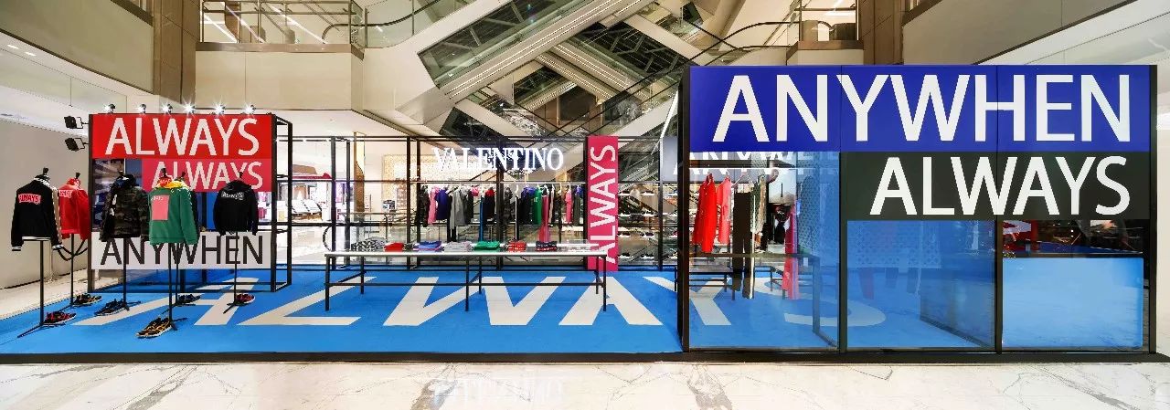 rihanna时髦精,rihanna个人品牌秀