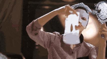 女人不敷面膜的后悔,女人不敷面膜还是那么美