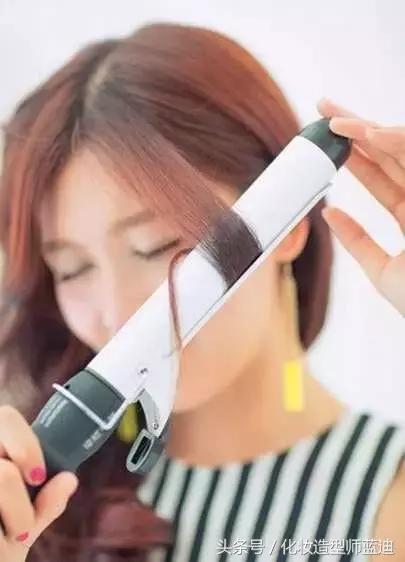 迷人发型你一个都不会？5款优雅盘发教程，包看包会~