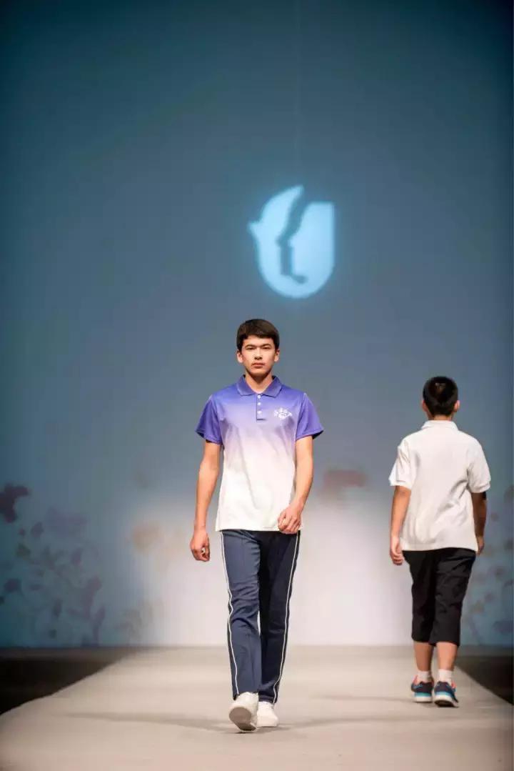 今年学校最流行的校服,最好看的春夏秋冬校服