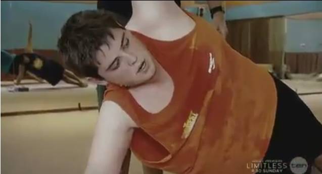 十年前,他是“最大失败者”冠军,然后他用十年时间令所有人折服