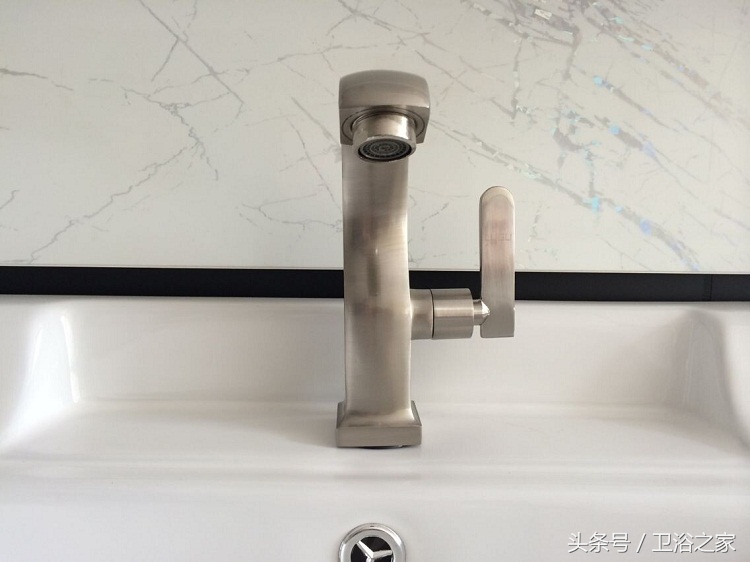 水龙头阀芯怎么更换,单冷水水龙头如何换阀芯视频