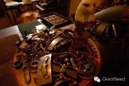 高桥吾郎|当手艺人失去了赖以生存的手指