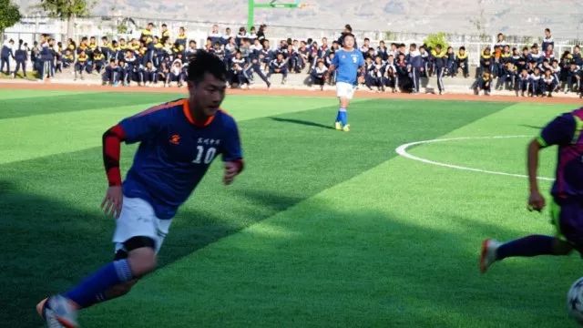 宾川八人制足球赛,大理宾川国际比赛