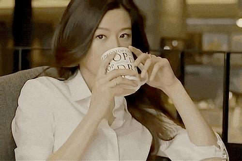 有一股臭臭的味道是怎么回事,家里又脏又臭的抹布