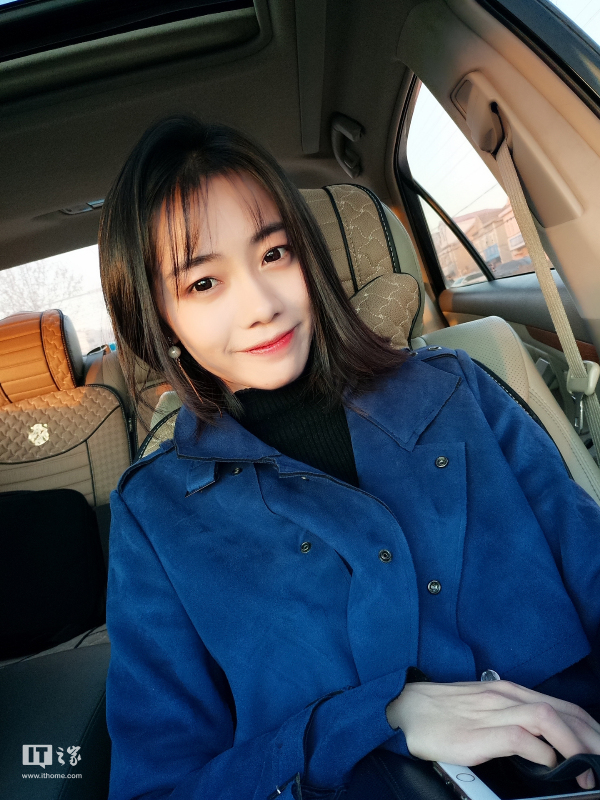 美图v6口碑,美图v6测评充电器