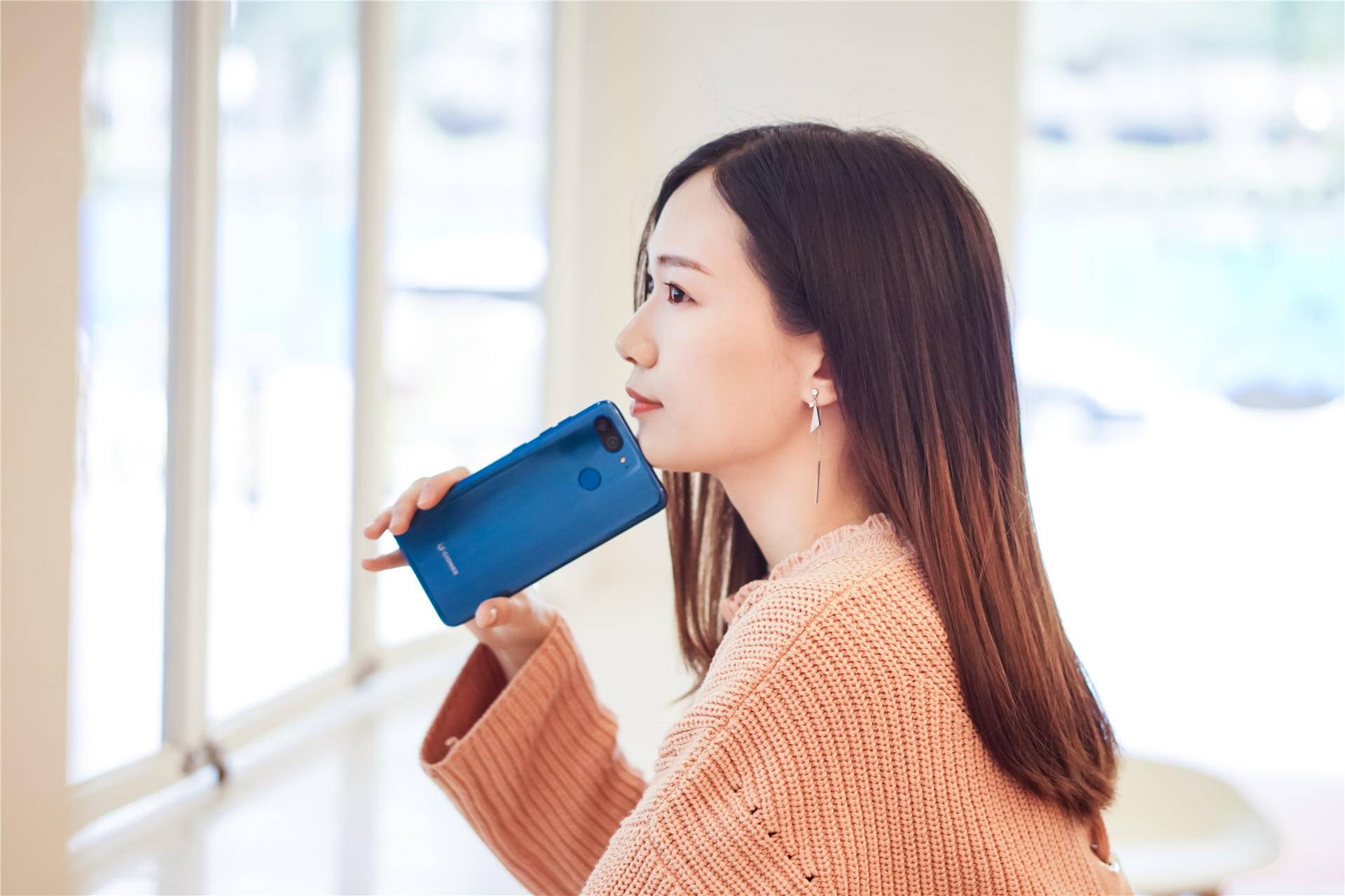 金立s11是全面屏手机吗,金立s11全面屏评测