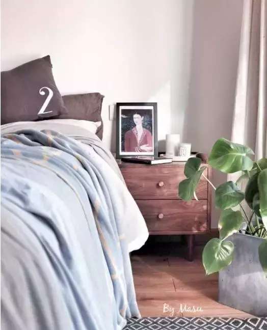 爱种花的姑娘,爱养花的女人都想把生活过的精致