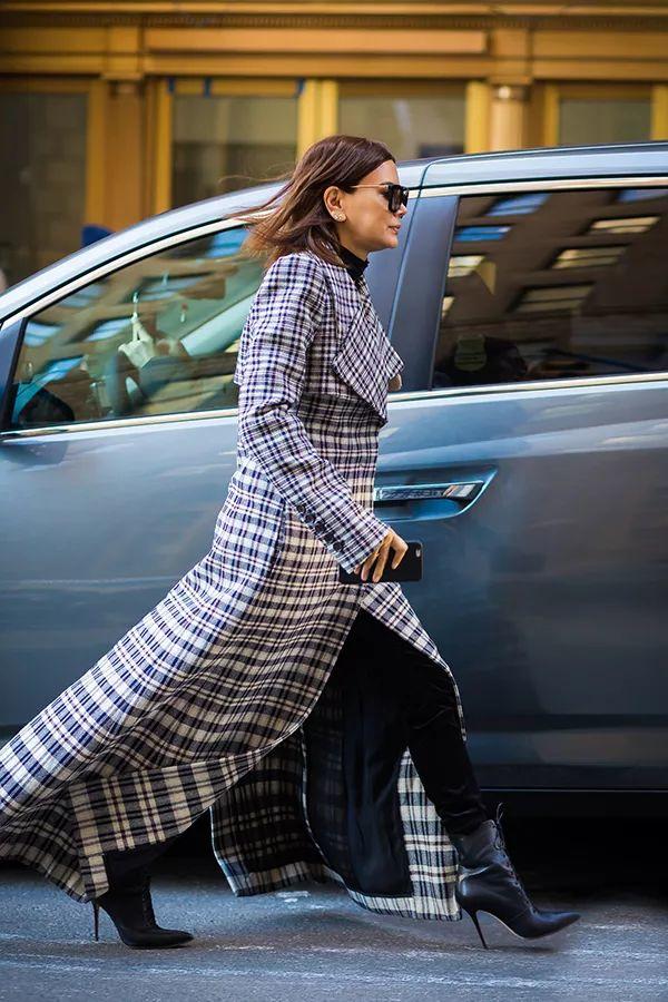 中长外套怎么穿好看又显高级,短外套时髦又显高