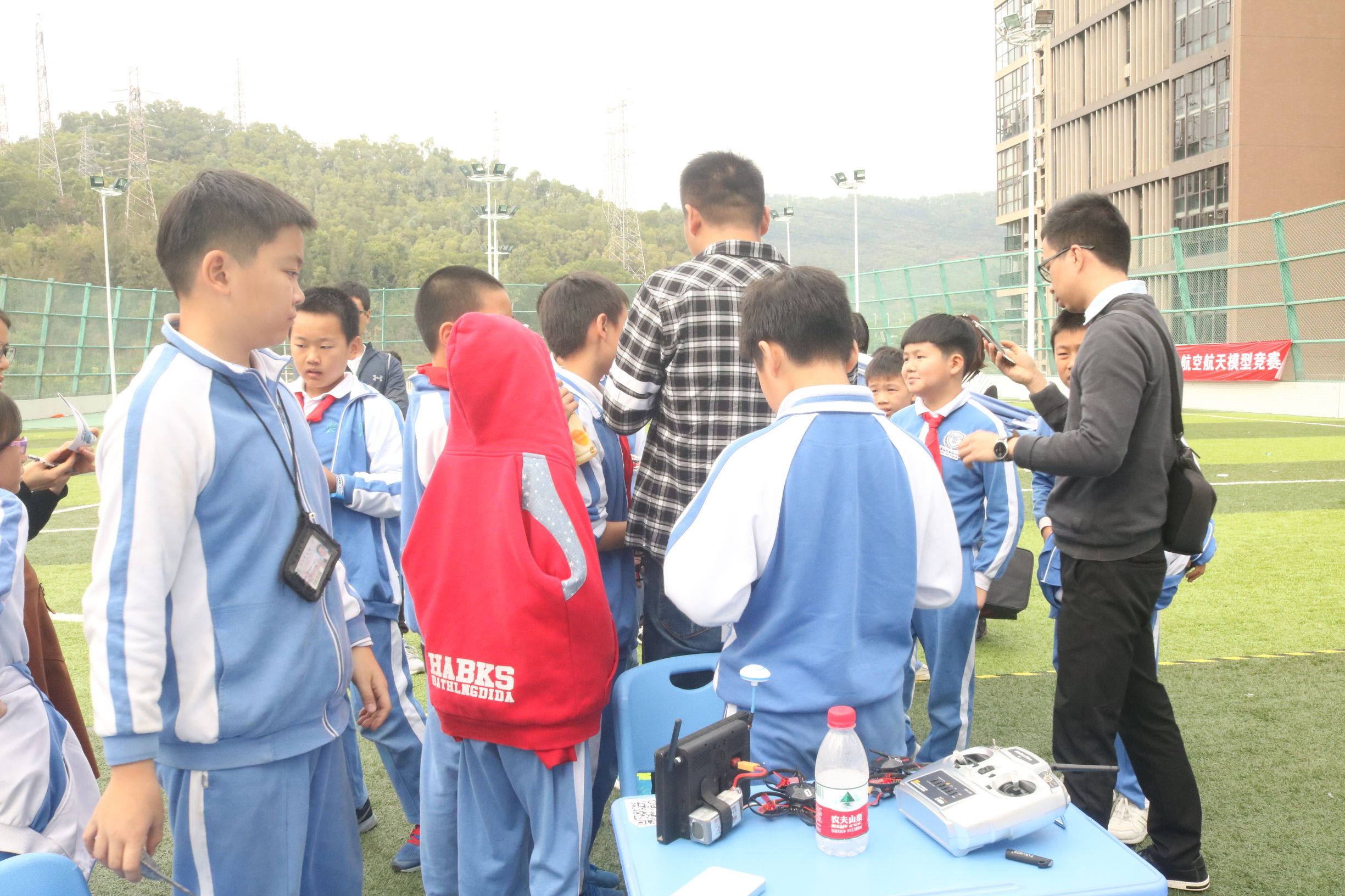 深圳青少年无人机大赛,无人机科技节表演