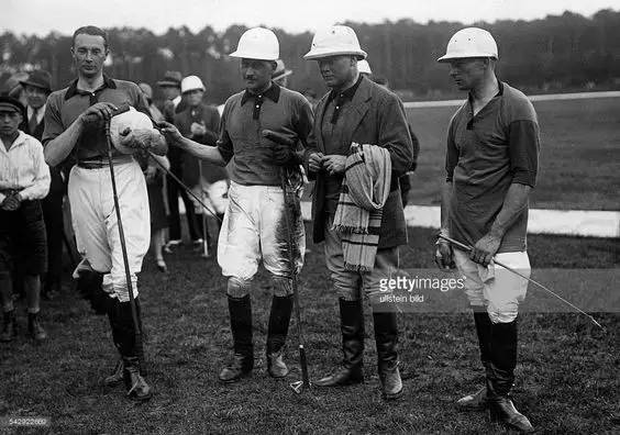 没穿对别怪衣服丑，我是来给POLO衫洗白的