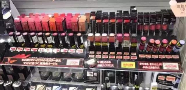 50元买个香奈儿,一万块钱香奈儿能买到啥