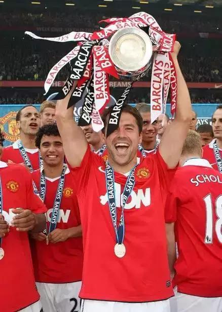 年轻时的迈克尔欧文,这是我们回不去的从前