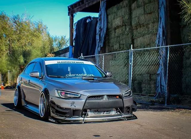 三菱evo对比翼神evo,三菱翼神改evo多少钱