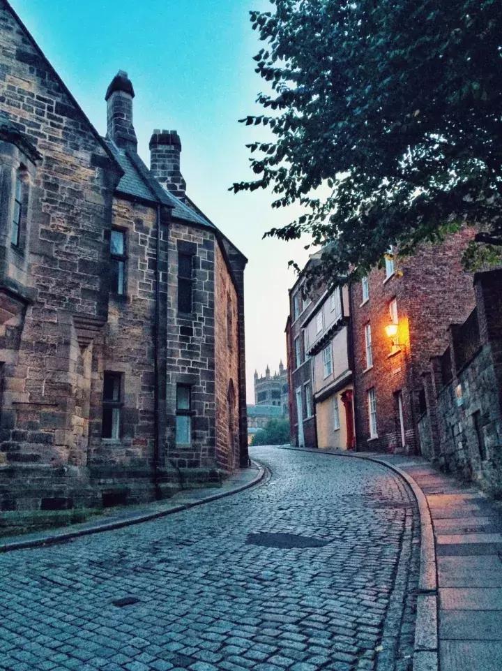 杜伦大学在英国算是顶尖大学吗,英国留学杜伦大学