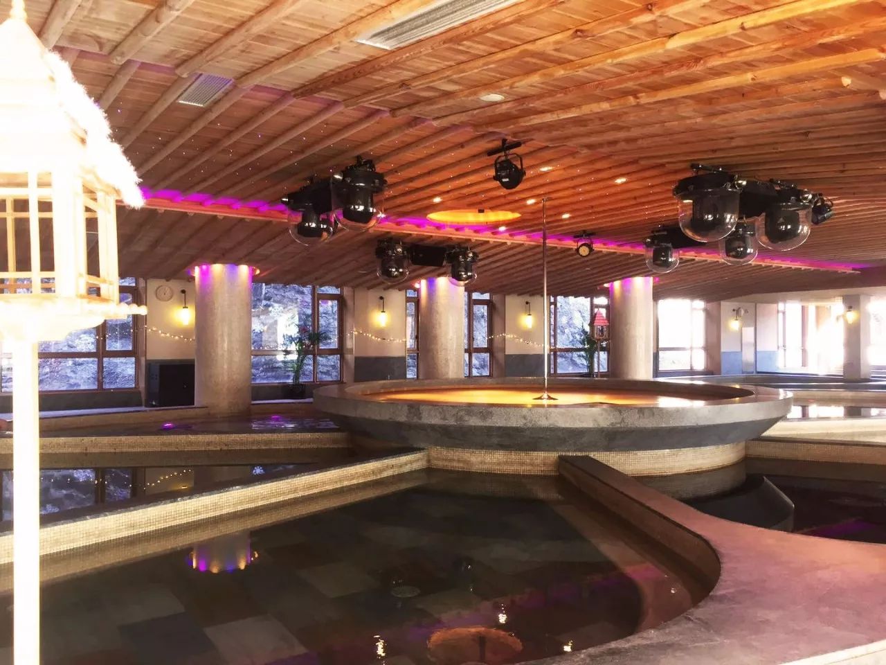 带孩子玩的温泉度假村北京,北京适合带孩子去玩的温泉酒店