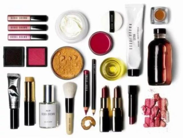 用了这样的护肤品，相当于你的皮肤在吃“*片鸦**”