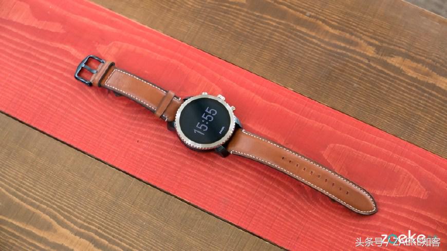 戴着FossilQ智能手表的我,终于像个人生赢家