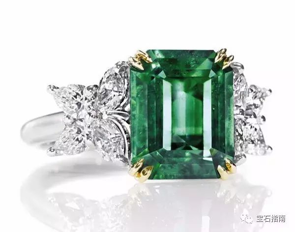 祖母绿圆形切割,祖母绿经典图片