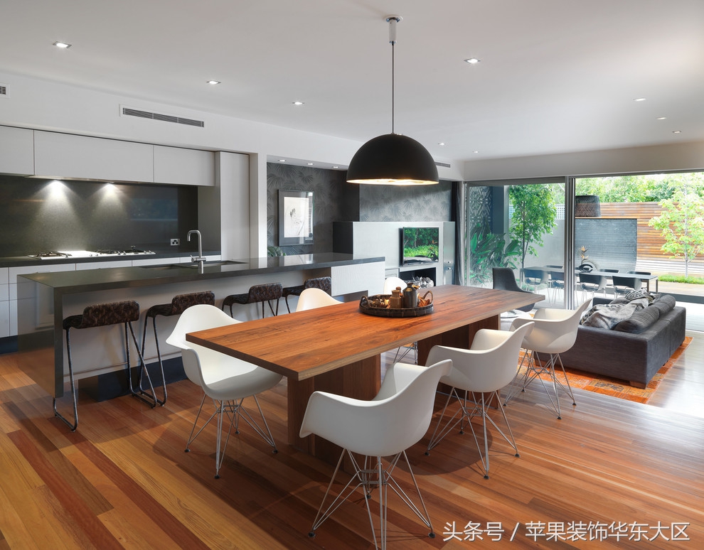 客厅主财位适合摆放什么,拼搏到无能为力