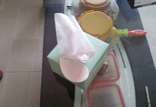 11个月宝宝鼻炎一直流鼻涕,八个月孩子一直流鼻涕是鼻炎吗