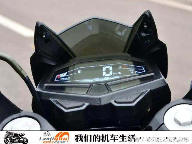 ktm炸裂的视频,ktmduke2502024款不引进了吗