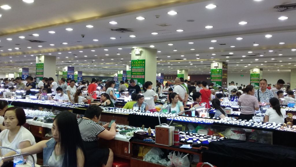 河南镇平石佛寺古玉器批发市场,石佛寺玉石交易市场攻略