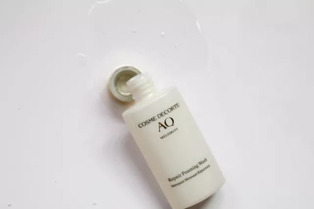 冬天干皮用什么洁面好,什么清洁效果好的洁面适合干皮