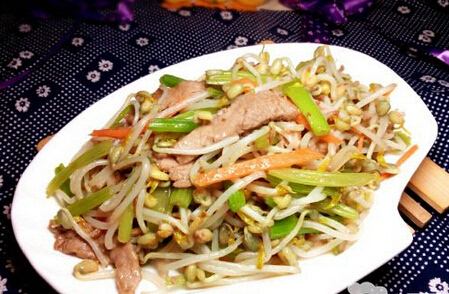 孕期孕吐食谱大全,孕妇食谱前三个月防孕吐食谱