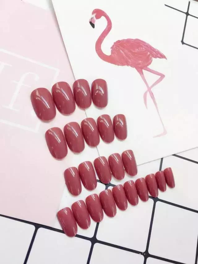 2021最火美甲显白颜色短指甲款式,今年流行的短指甲美甲