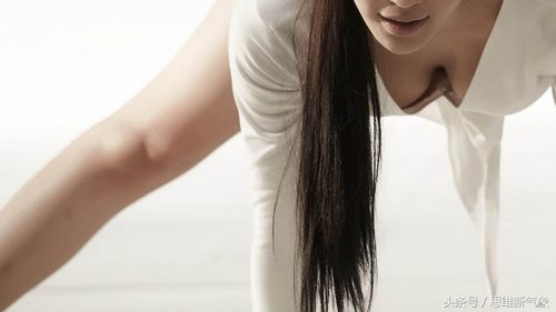 当女生突然痛经时,当女生痛经时男生的反应