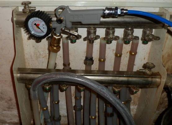 家里地暖漏水了怎么办,地暖漏水墙面渗水怎么找漏水点