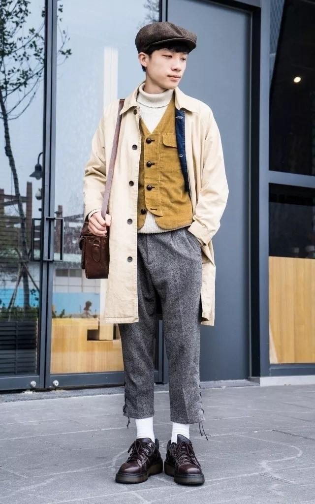 穿马丁靴的帅气男孩,穿马丁靴的男生照片