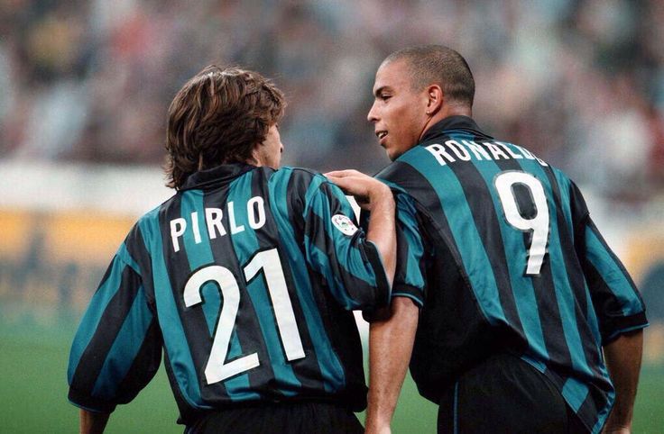 巴乔跟马尔蒂尼谁才是意大利老大,巴乔在老马尔蒂尼打了几场比赛